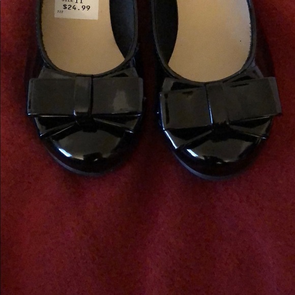 Youth Girls Size 11 AE Black Dress Shoes - Picture 3 of 7
